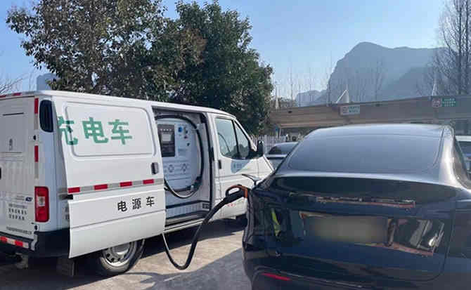 阳原汽车搭电